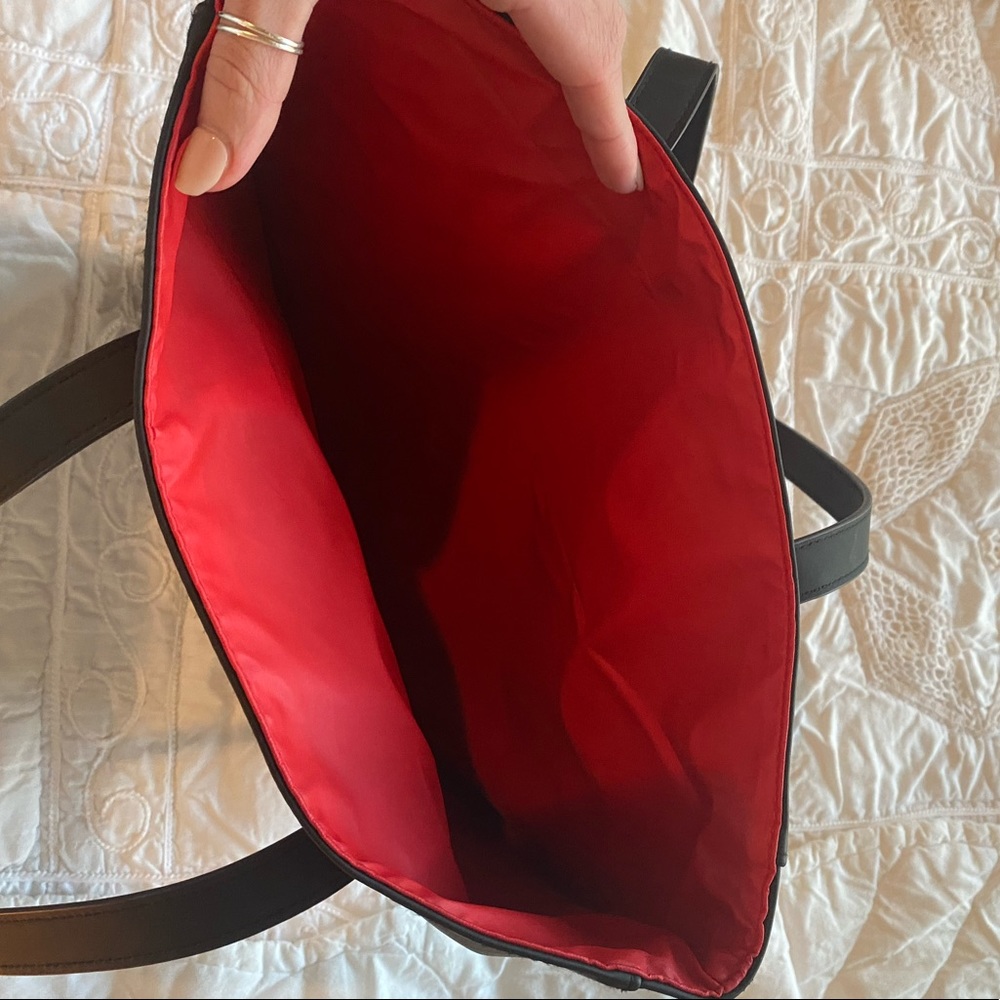 Parfum Tote - image 3